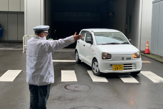 駐車場警備